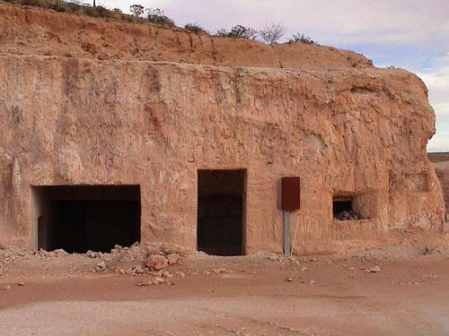 Опаловый город под землёй