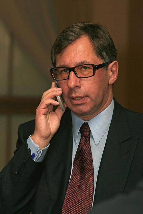 Кем российские олигархи были в  свои 25 лет