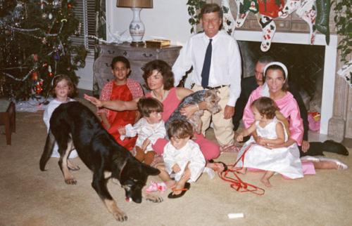 «Первую  собаку Америки»  представили журналистам