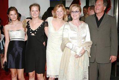 Звездные семьи: родные и близкие знаменитостей