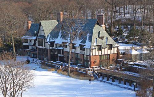 Еще один дом для Бранджелинов