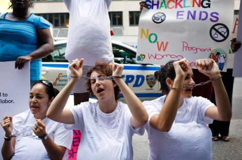 Как выглядели женские акции протеста в США 100 лет назад…и совсем недавно