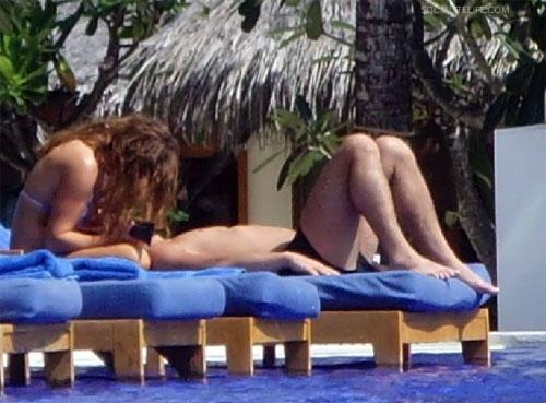 Джери Холливелл потеряла стыд на Мальдивах