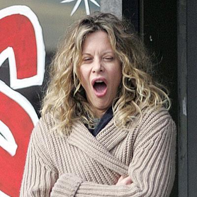 Спят усталые звездушки: зевающие знаменитости