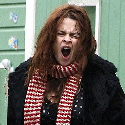 Спят усталые звездушки: зевающие знаменитости