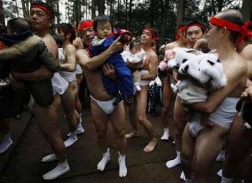 «Грязные купания» продолжились в Японии