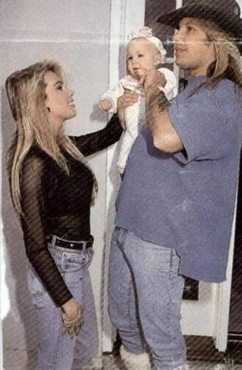 Звезды, которые похоронили своих маленьких детей