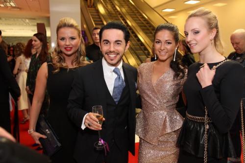 Ксения Собчак напугала Ренату Литвинову