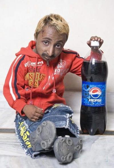 Самый маленький культурист приехал в Лондон