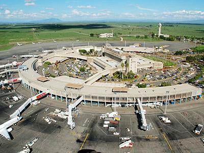 Топ-12 самых известных «узников» аэропортов