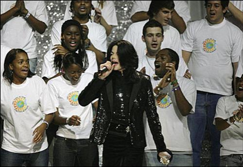 Прощай король! Трансформации Майкла Джексона