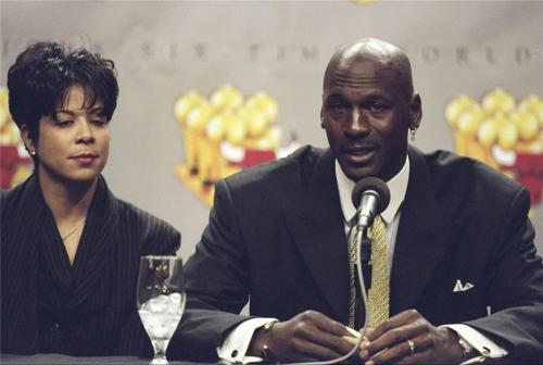 9 женщин и 1 мужчина, разорившие звезд при разводе