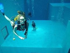Nemo 33 — самый глубокий бассейн в мире