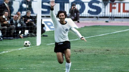 Герои и антигерои всех чемпионатов мира по футболу с 1930 по 2014 годы