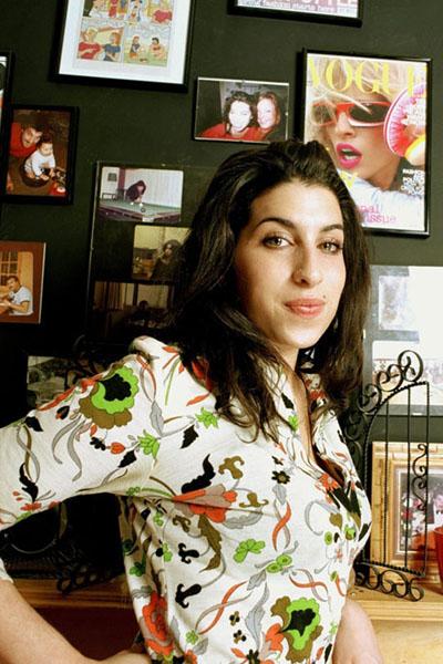 Фотоальбом легенды: правила жизни Эми Уайнхаус