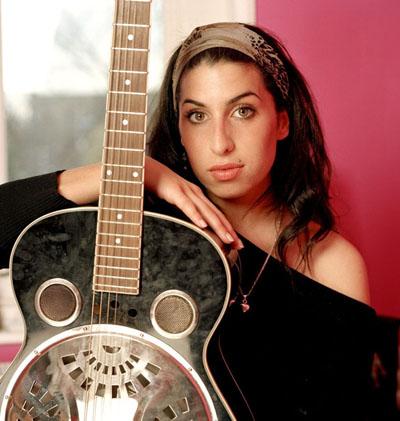 Фотоальбом легенды: правила жизни Эми Уайнхаус