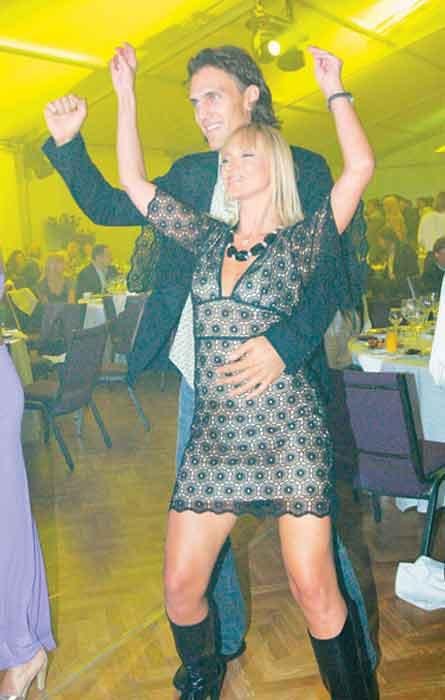 На дне рождения Крутого Басков и Собчак устроили дикие танцы