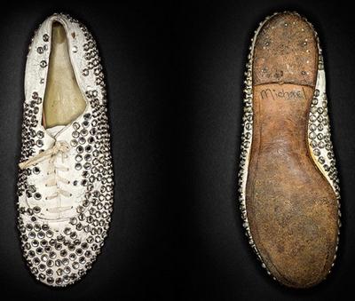 Личные вещи Майкла Джексона выставлены на обозрение