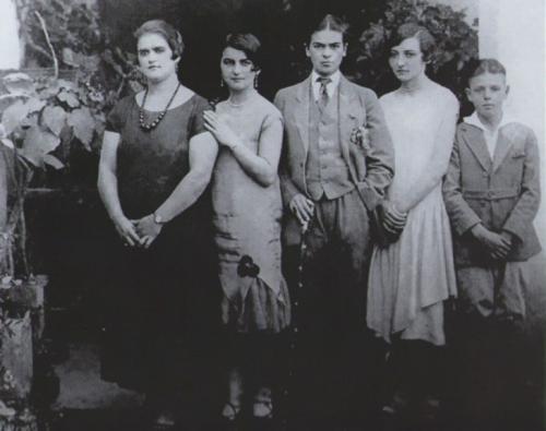 Архивные снимки, которые запечатлели редкие исторические моменты