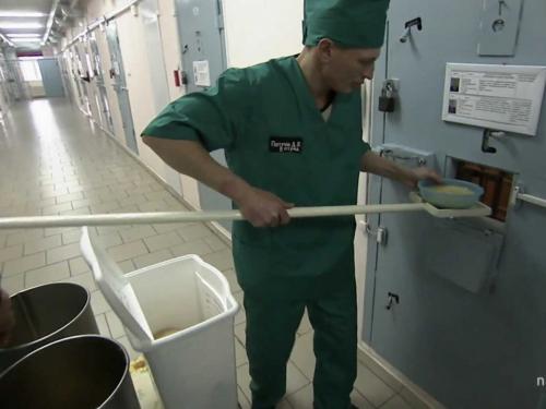 Как устроена одна из самых суровых тюрем в россии «черный дельфин»