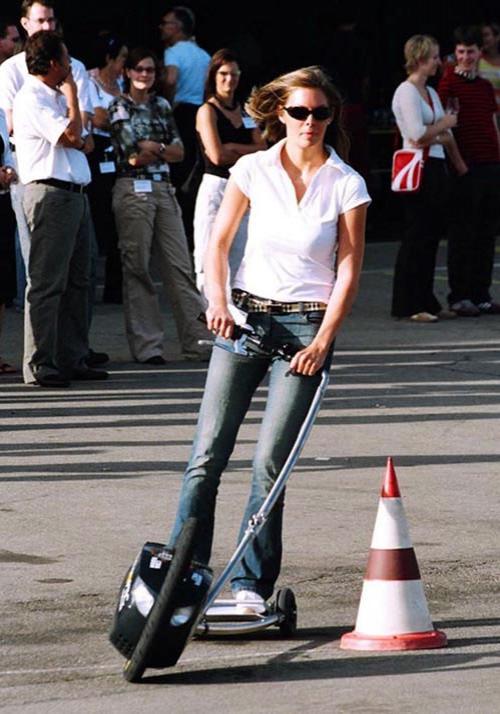 Колесо с моторчиком покоряет Европу