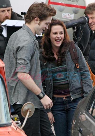 Закулисный смех между дублями в знаменитых фильмах