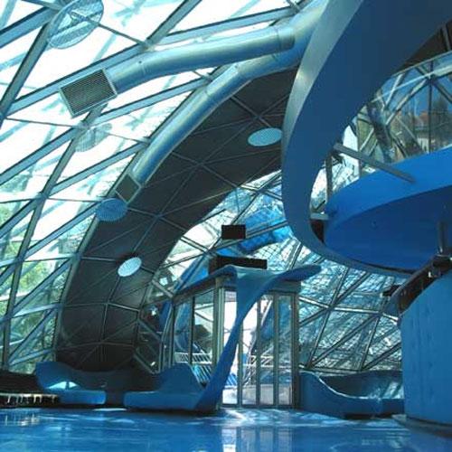 Виртуальный мост "родил" остров посреди реки