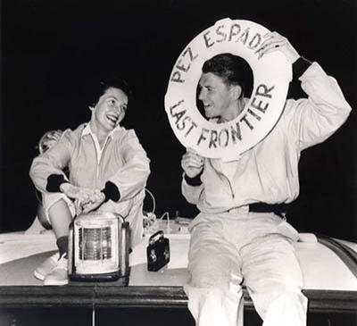 Редкие фотографии всемирно известных звезд. Часть 35