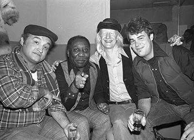 Редкие фотографии всемирно известных звезд. Часть 35