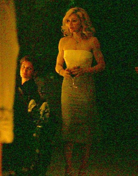 Мадонна отметила 51 день рождения с Иисусом