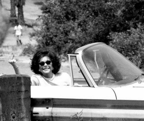 Редкие фотографии всемирно известных звезд. Часть 24