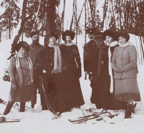 Редкие фотографии царской семьи из архива подруги императрицы