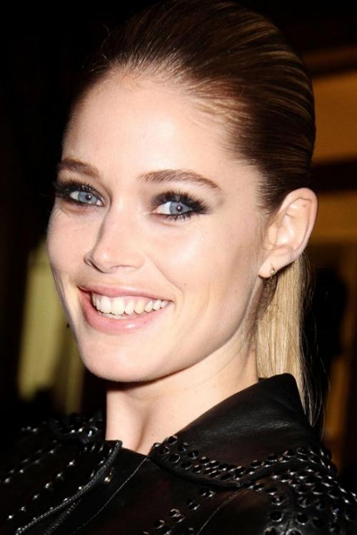 Лучшие прически знаменитых женщин по версии «Glamour»