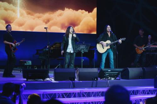 В Москве Софи Лорен рассталась с платьем от Армани