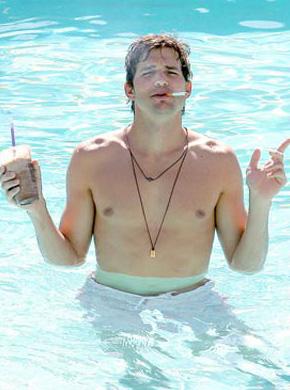 Звезды бросили курить