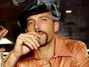 Звезды бросили курить