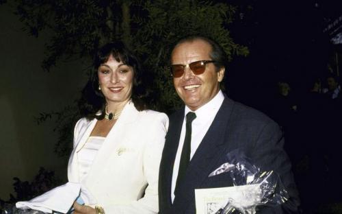 Любовники и любовницы звезд: секреты интимной жизни любвеобильных знаменитостей