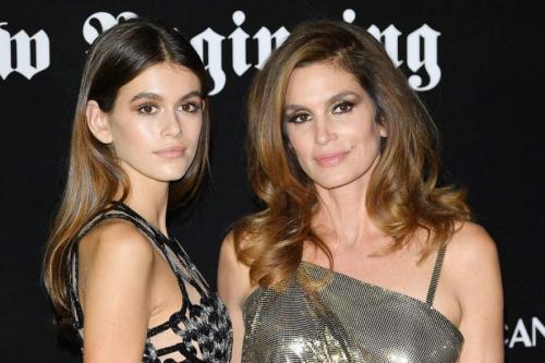 Как две капли: дети звезд, "скопировавшие" своих родителей