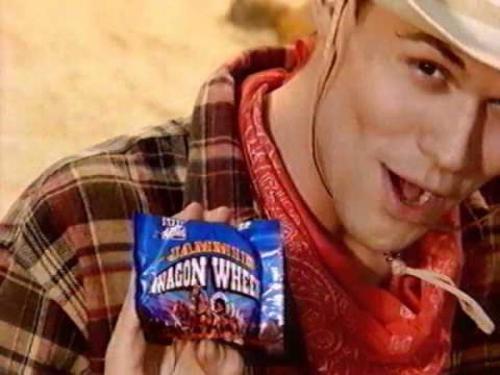 Как выглядят и чем занимаются герои рекламы из 90-х