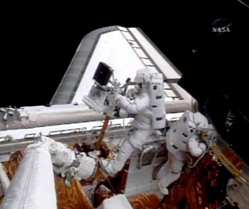 Как американцы телескоп "Хаббл" чинили