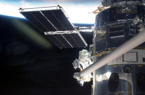 Как американцы телескоп "Хаббл" чинили