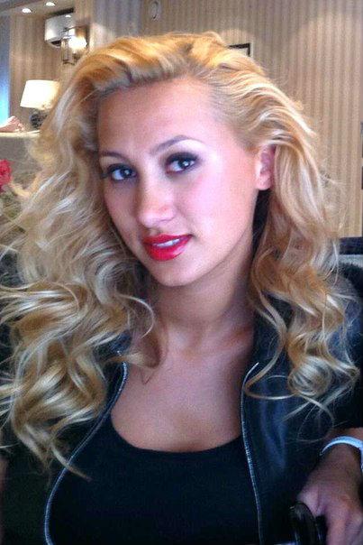 Девушки, покорившие наших и заграничных звезд спорта