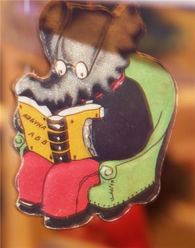 Игрушечная память хранит портреты вождей