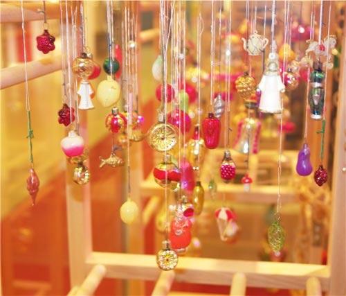 Игрушечная память хранит портреты вождей