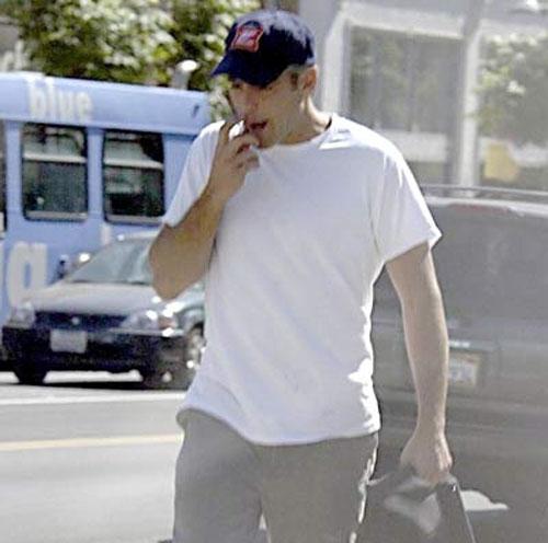 Дурно ли ковырять в носу?..