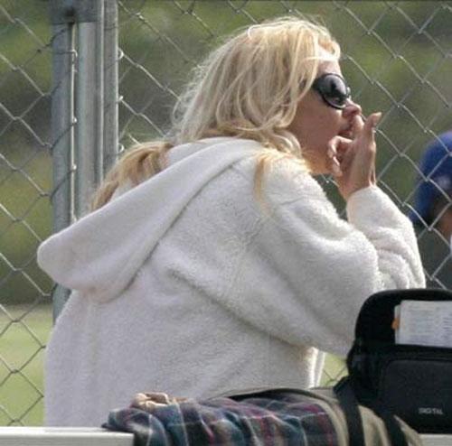 Дурно ли ковырять в носу?..