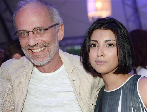 Седина в бороду: российские знаменитости, женившиеся на молодых