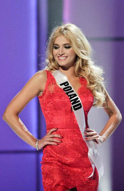 Как красавицы готовились к конкурсу "Мисс Вселенная 2011"