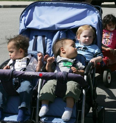 Октомама с детьми снимается в реалити-шоу