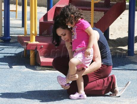 Октомама с детьми снимается в реалити-шоу